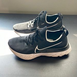 Nike Infinity React for Running